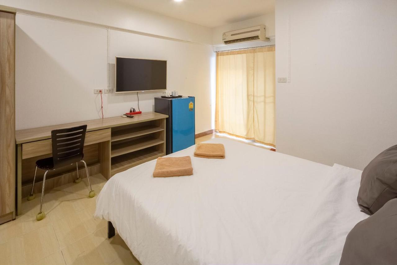 Gems Park Don Mueang Airport And Bts Hotell Bangkok Exteriör bild