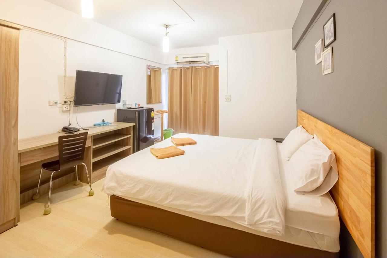 Gems Park Don Mueang Airport And Bts Hotell Bangkok Exteriör bild