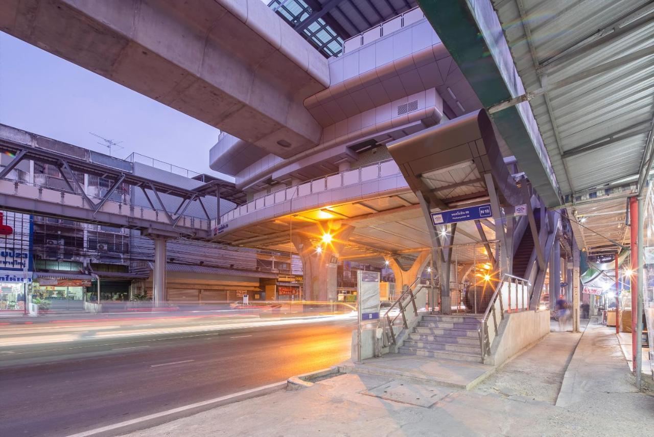 Gems Park Don Mueang Airport And Bts Hotell Bangkok Exteriör bild