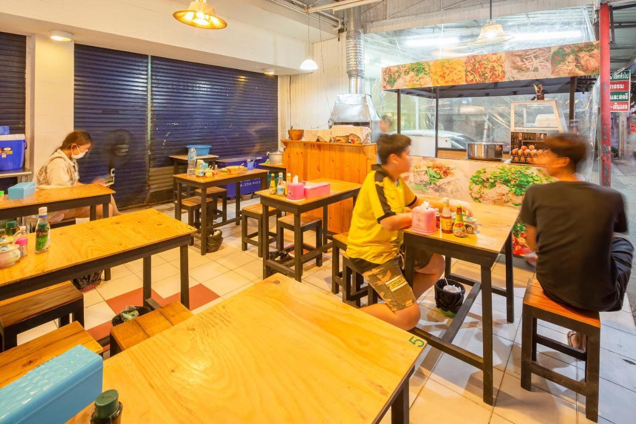Gems Park Don Mueang Airport And Bts Hotell Bangkok Exteriör bild